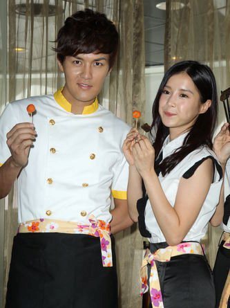 Keni Wu and Li Jia Ying