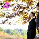Choi Ji Woo and Yoon Sang Hyun at Burial Ceremony
