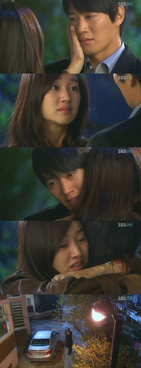 Soo Ae and Kim Rae Won Hug