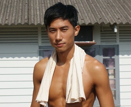 Desmond Tan