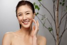 Lee Soo Kyung Elegant & Pretty Cosmetics Pictorial Photos