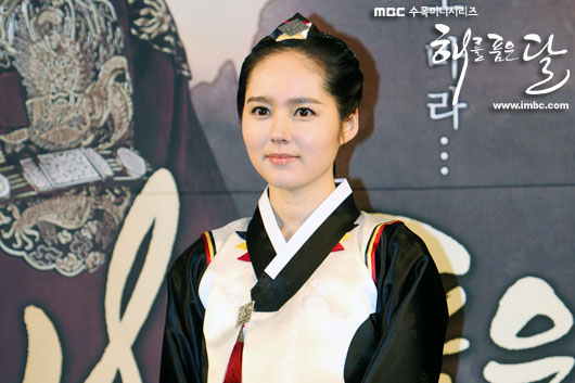 Han Ga In