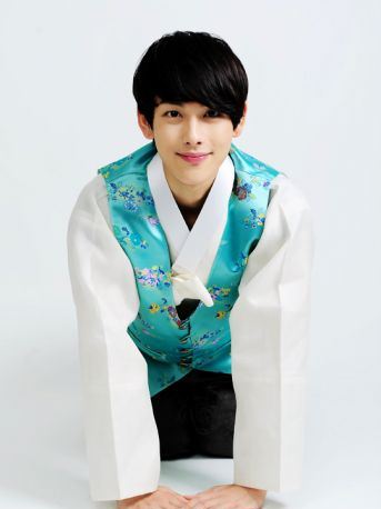 sunnmoon-zea-lim-siwan-interview4.jpg