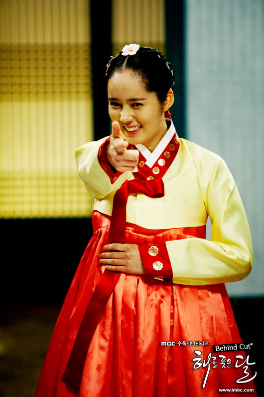 Han Ga In