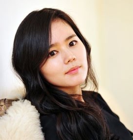 Han Ga In