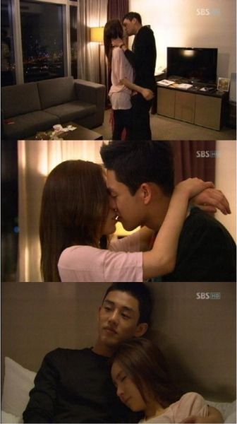 Shin Se Kyung & Yoo Ah In Kiss Hotly to Turn Lover