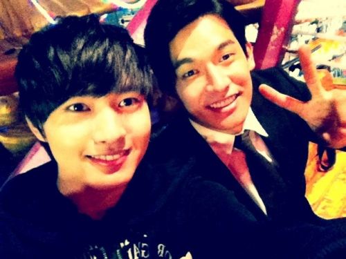 Lee Min Ho and Jung Suk Won Selca During Break from Filming