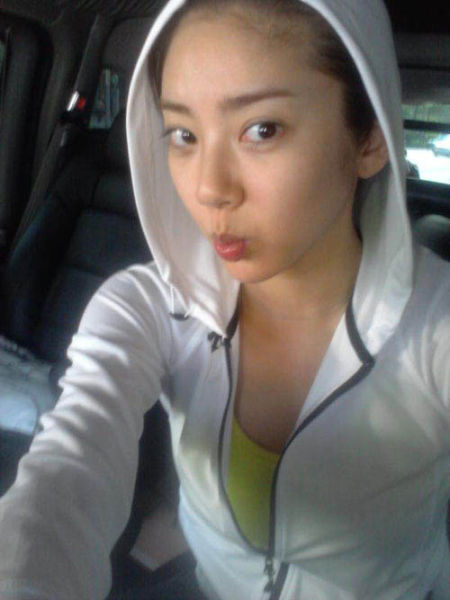 Son Dam Bi Cute No Makeup Selca