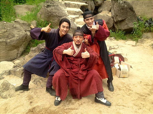 Song Seung Heon, Kim Jae Joong & Lee Bum Soo Three Musketeers of Dr.Jin