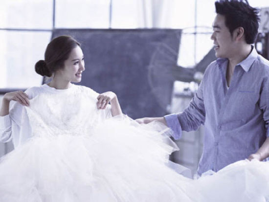 Actress Oh Joo Eun to Marry Musical Actor Moon Yong Hyun