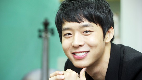 Resultado de imagen para park yoochun